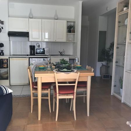Charmant Appartement Au Coeur De Juan Les Pins Antibes Exterior photo