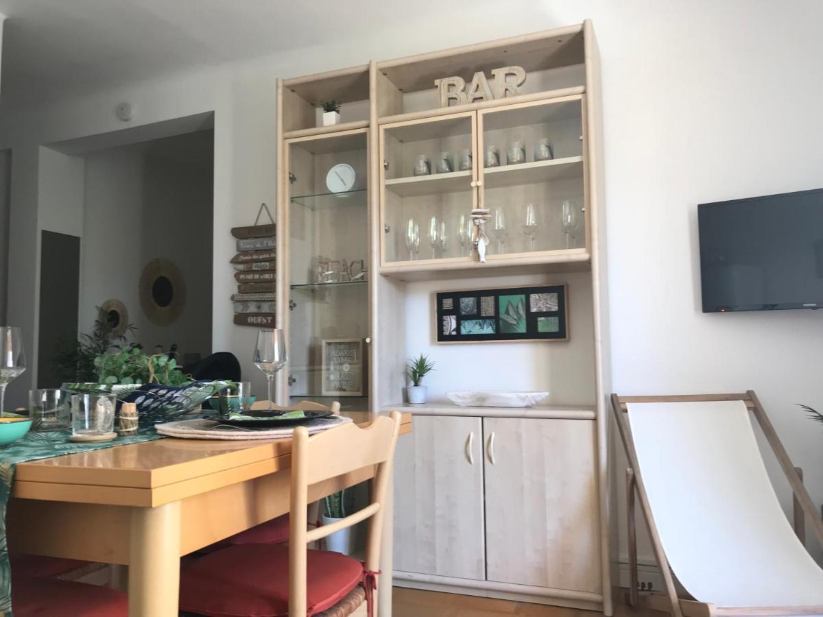 Charmant Appartement Au Coeur De Juan Les Pins Antibes Exterior photo